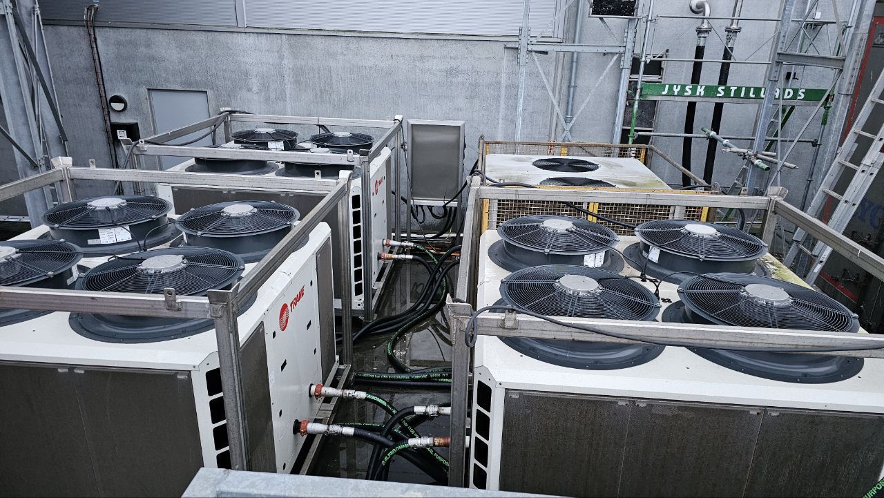 Trane chiller